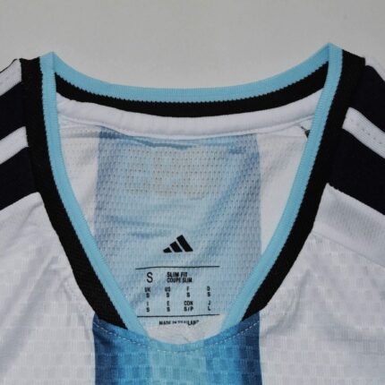 Argentina 2026 player jersey slim fit on body
